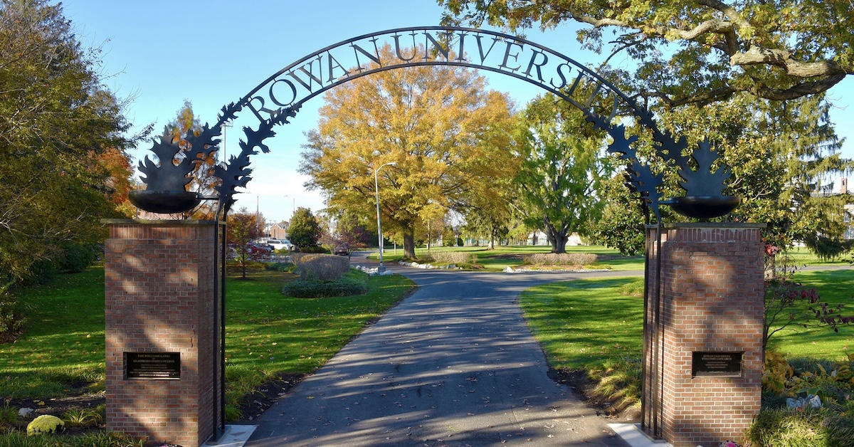 welcome arch at rowan